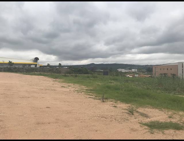 7,000M² VACANT LAND FOR SALE IN RIVERSIDE PARK